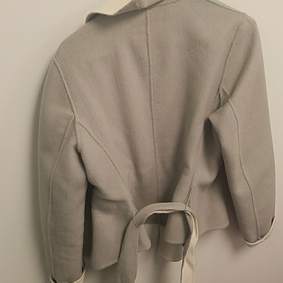 Banana Republic gray & cream soft wool coat - Picture 4 of 5